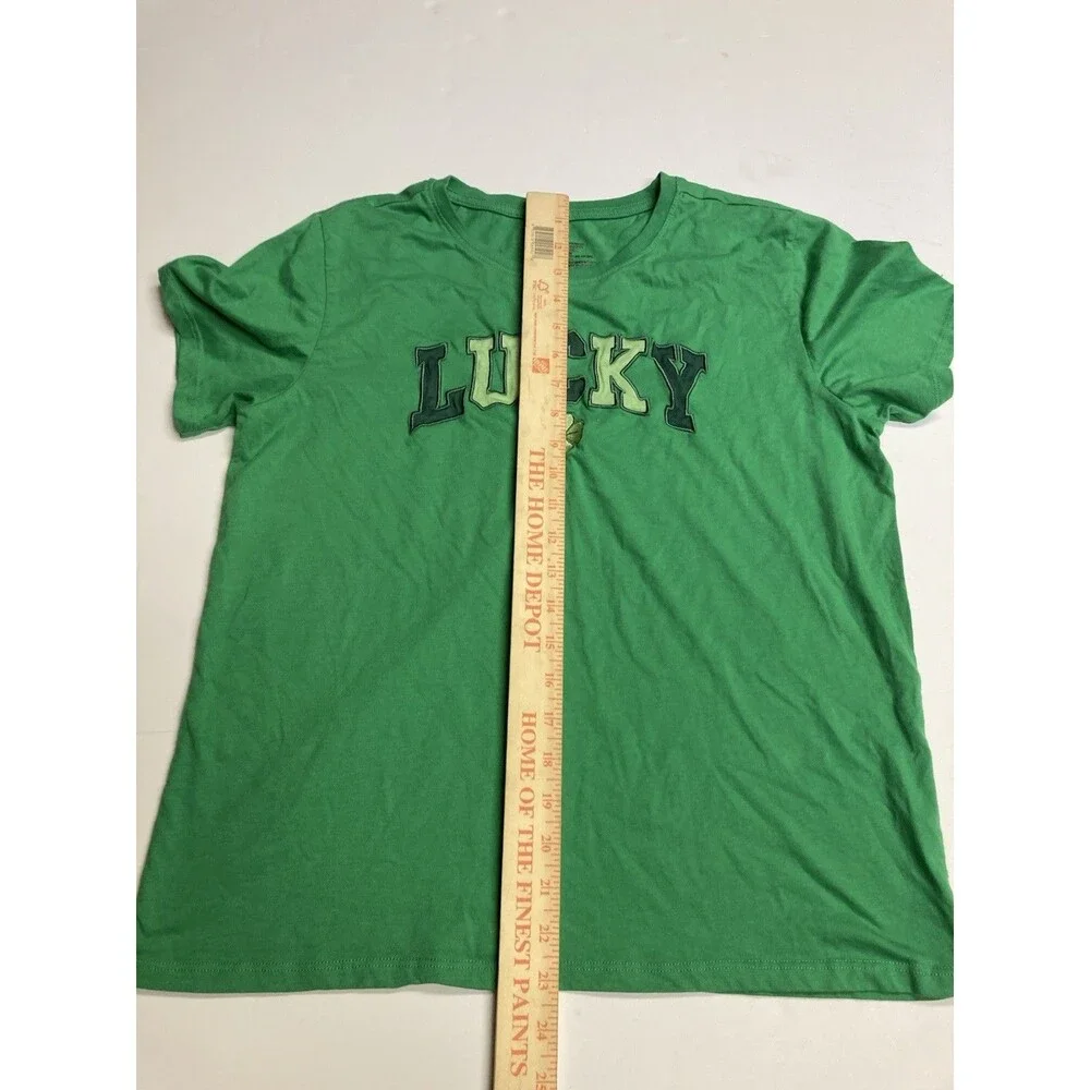 Women's Green Lucky Shamrock Graphic Embroidered Round Neck Knit T-Shirt M